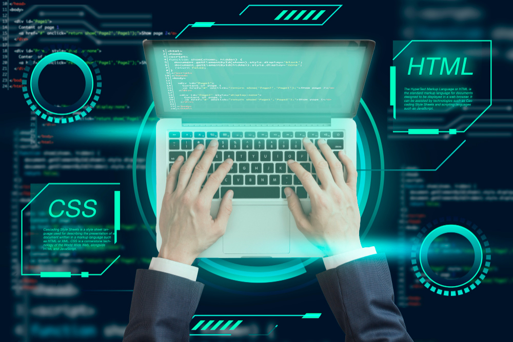 Persona escribiendo lenguaje de programacion HTML y CCS
